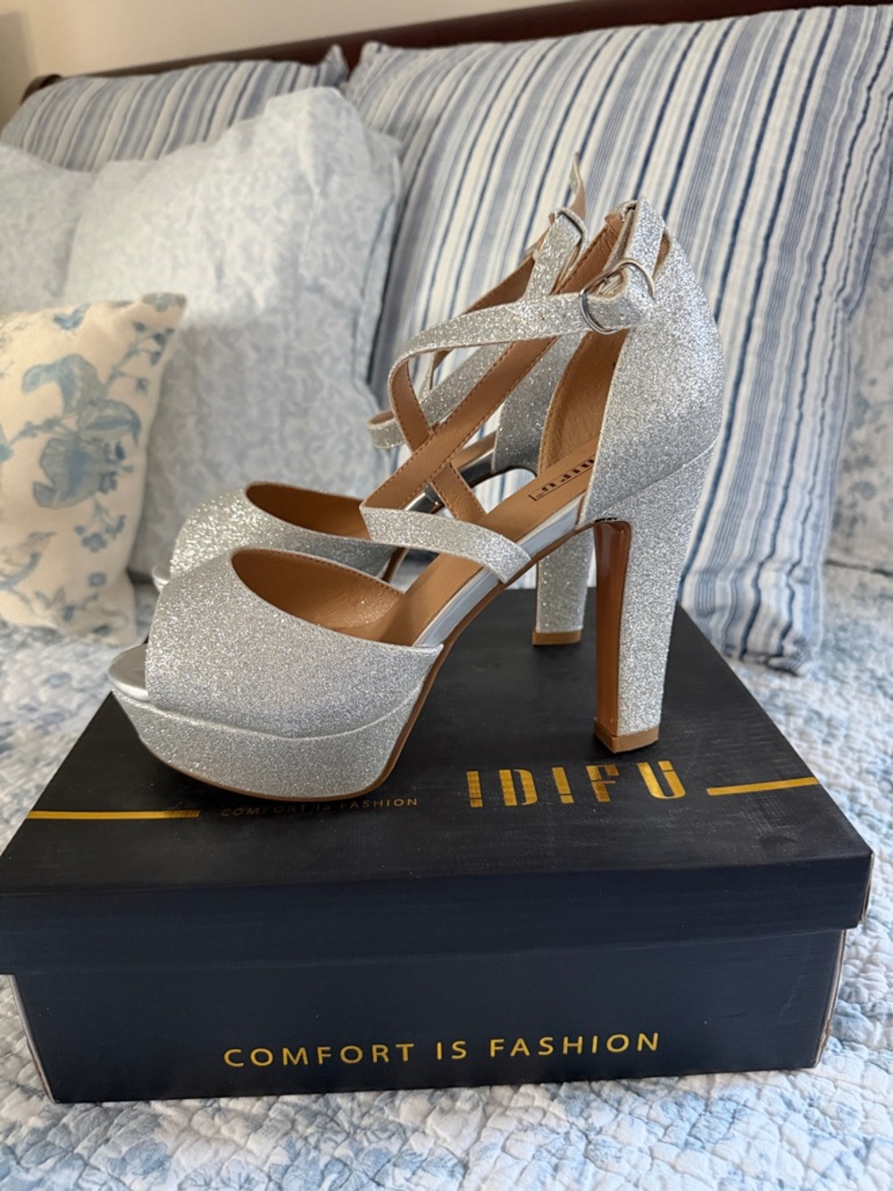 IDIFU Silver Glitter Platform Heels with Ankle Strap - Picture 5 of 8